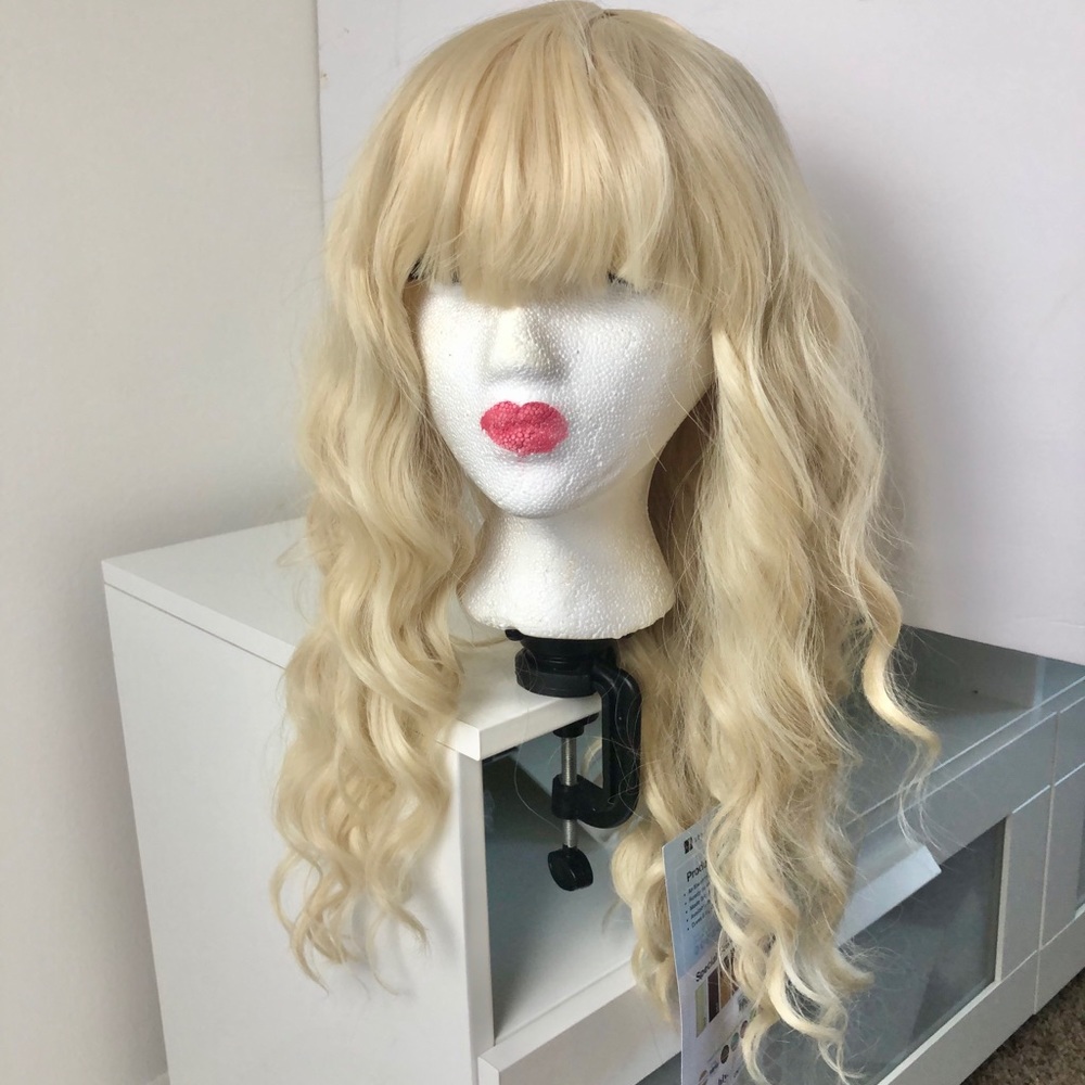 Blonde curly bang wig